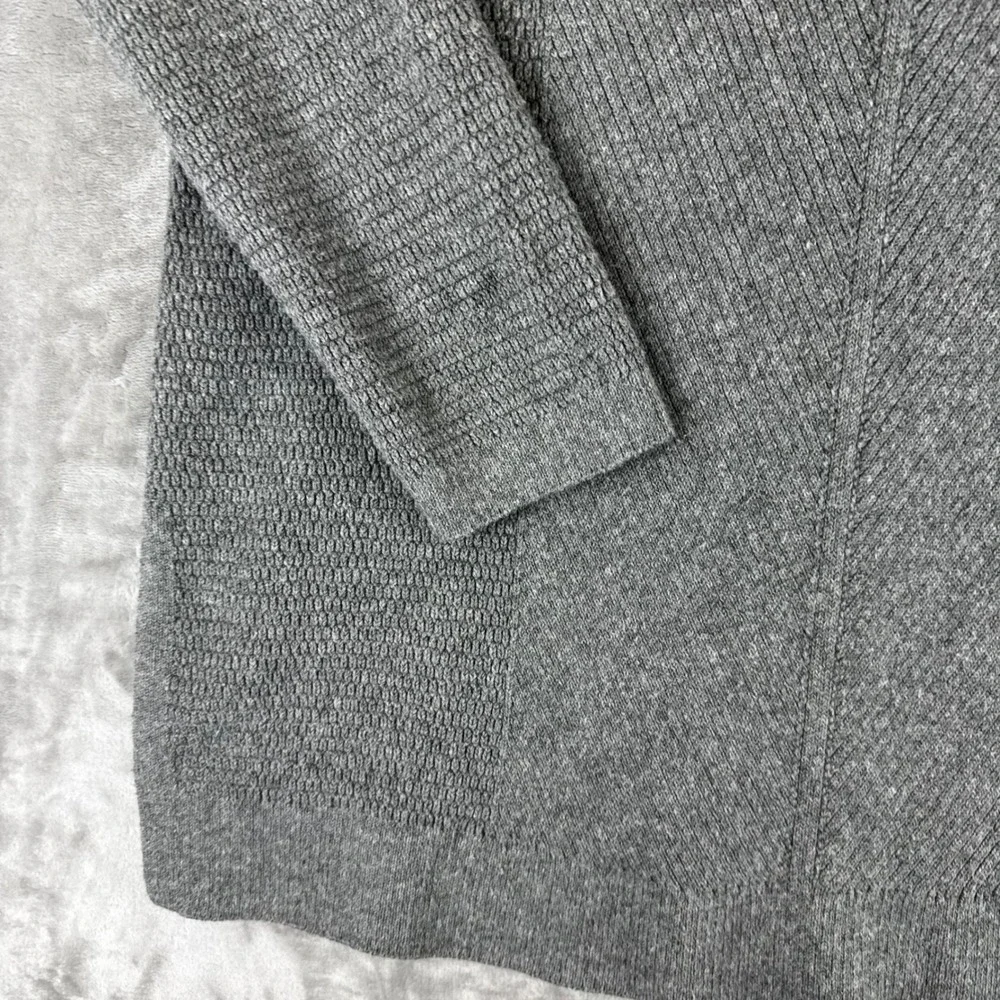 J. Jill Tunic Sweater Womens‎ Medium Petite Gray V-Neck Chevron Knit (1464)